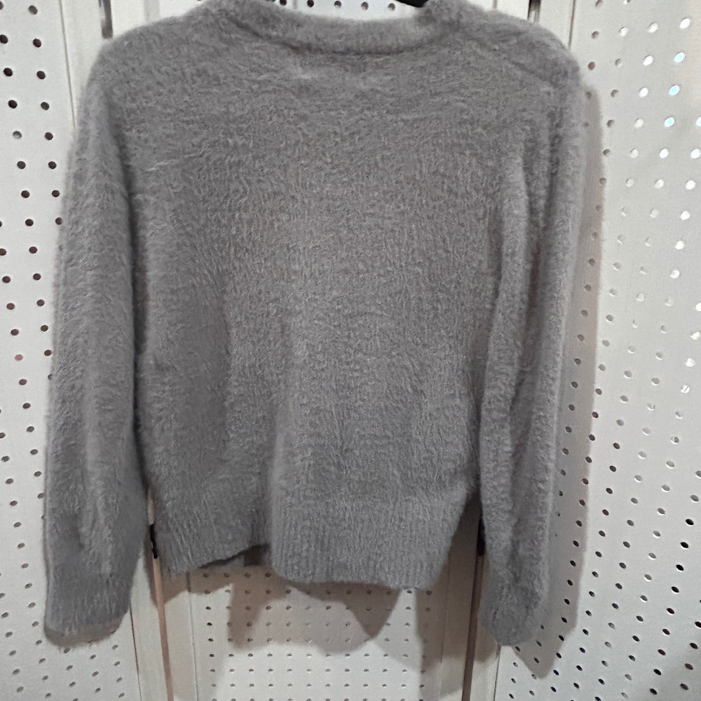 OLD NAVY‎ Gray Fuzzy Knit Sweater Crew Neck Long Sleeve Size L - Picture 6 of 7